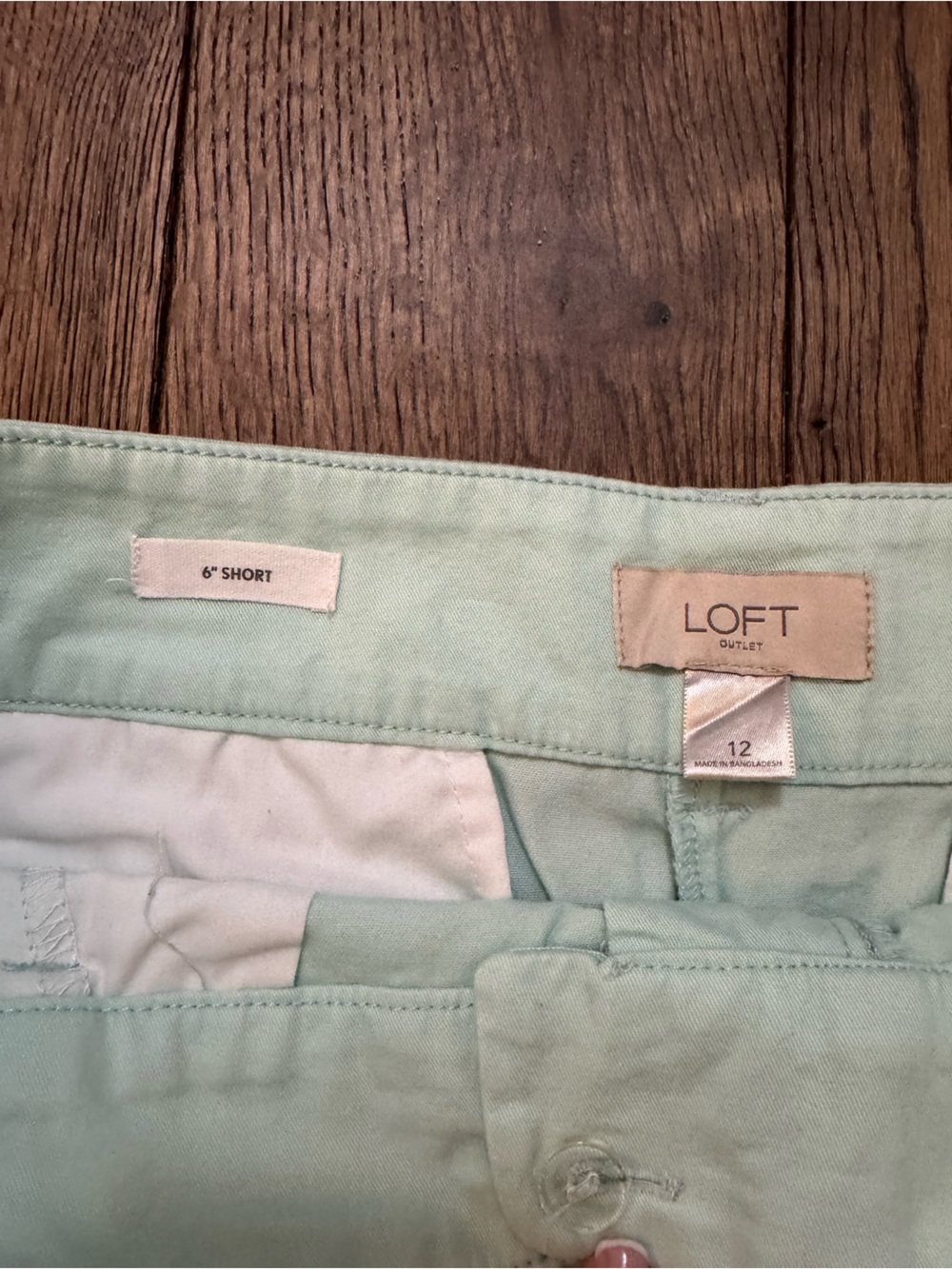 Loft Women's Light Mint Casual Shorts - Picture 2 of 4